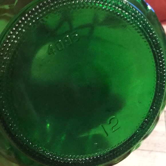 Vintage Hoosier green Glass bud vase - Picture 5 of 6